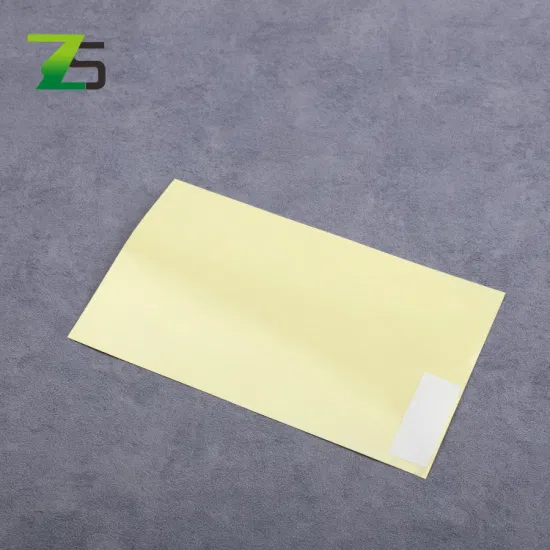 Precio de fábrica de flexografía, película de PP blanca brillante, papel adhesivo sintético autoadhesivo y película con papel glassine blanco